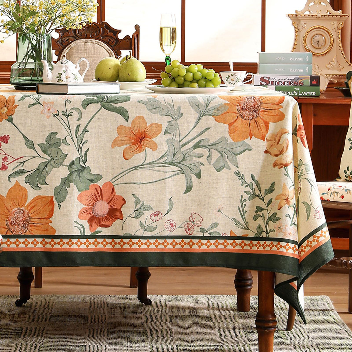 Vintage Floral Tablecloth with Polyester Fiber Design for Dining Tables and Gatherings