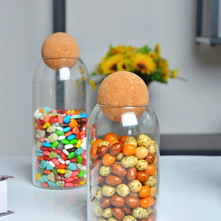 Round Cork Glass Jar with Sealed Display Design for Tea Coffee Beans Dried Flowers and Pantry Storage