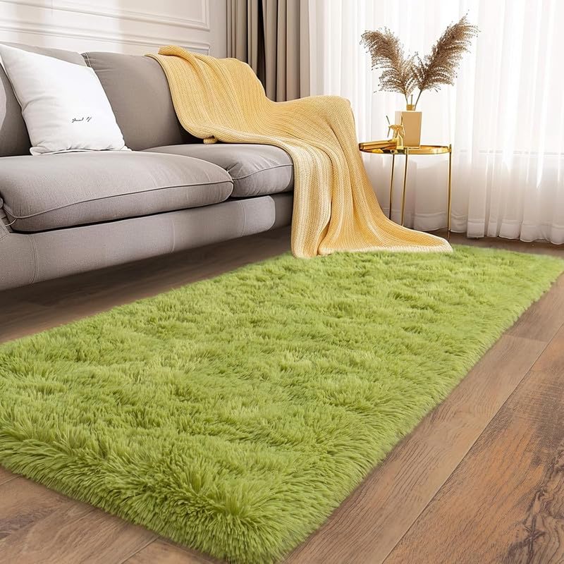 Soft and Fluffy Long Pile Carpet, Machine Washable Area Rug for Living Room, Bedroom, Sofa, and Bedside Home Decor