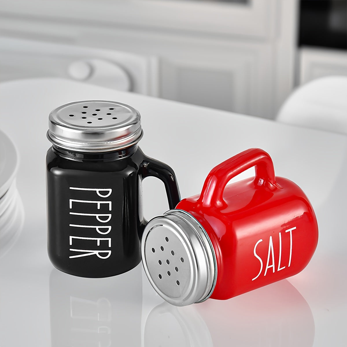 Handled Glass Shaker Set with Stainless Steel Lids for Salt Pepper and Home Table Seasoning