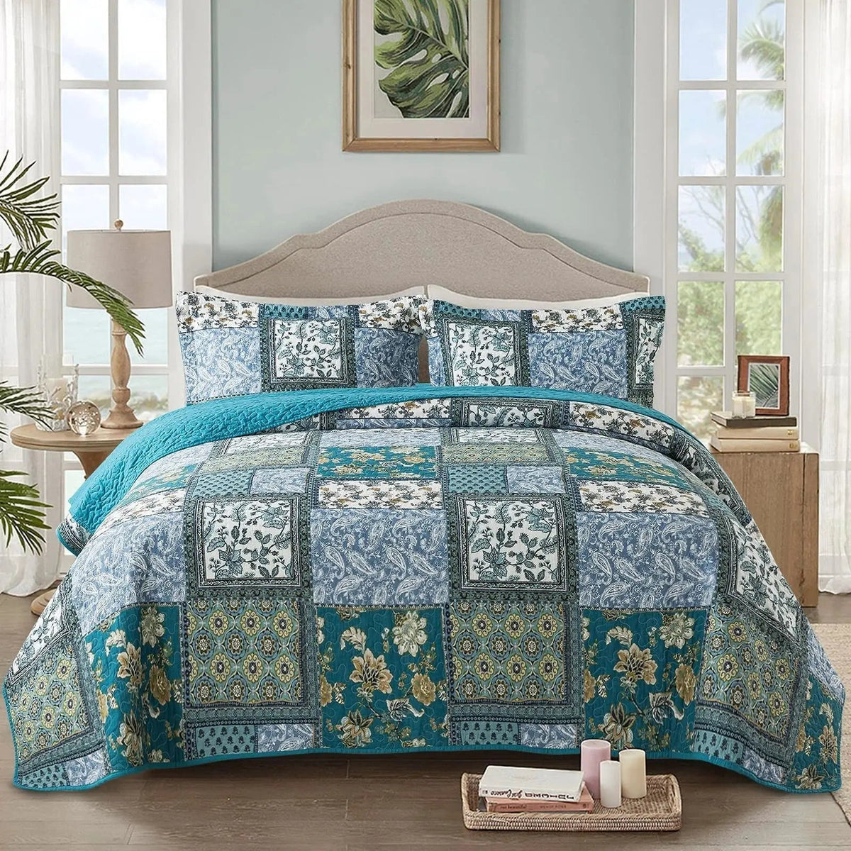 Blue White Floral Patchwork Quilt Set Lightweight Reversible Bedspread with Pillow Cases (Included 1 Bedspread & 2 Pillow Cases)