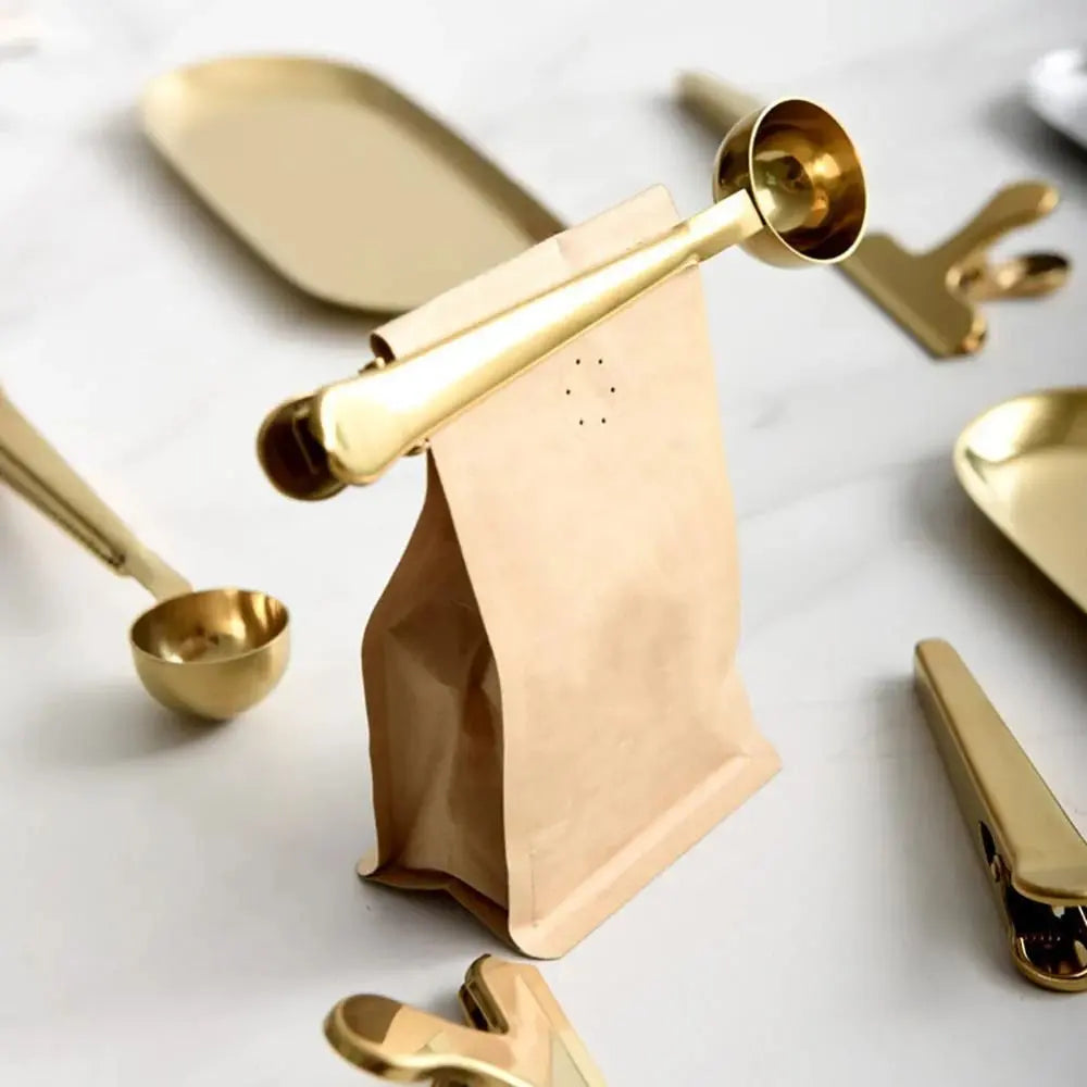 Stainless Steel Coffee Scoop with Clip Multi Function Measuring Spoon and Bag Sealing Tool