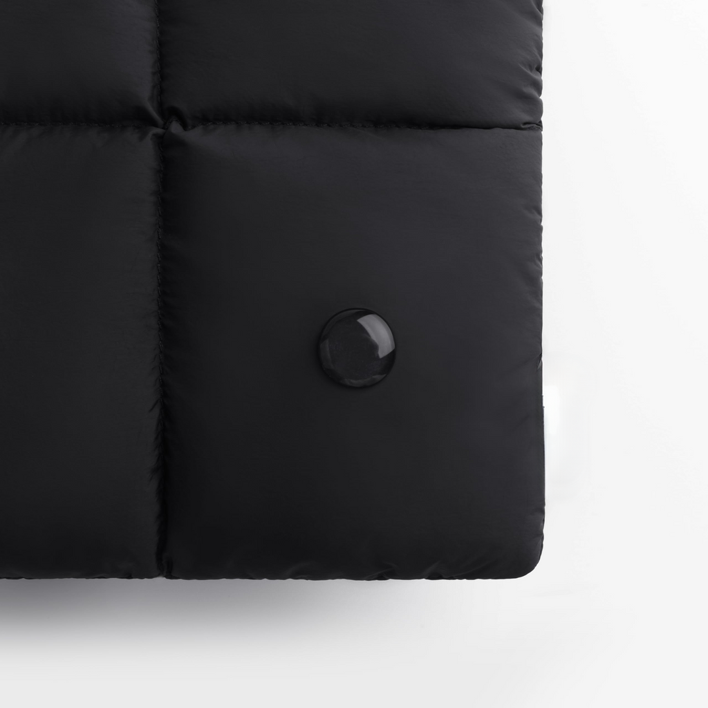 Quilted Laptop Sleeve with Puffy Padded Nylon Design for MacBook and Portable Travel Protection