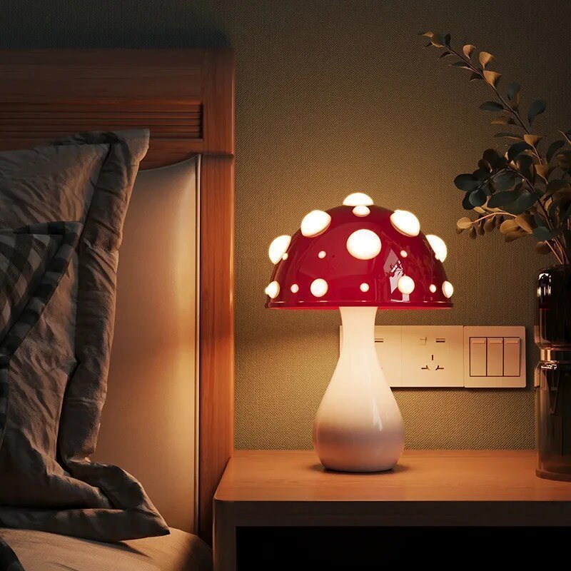 Mushroom LED Table Lamp - Cozy Ambient Lighting