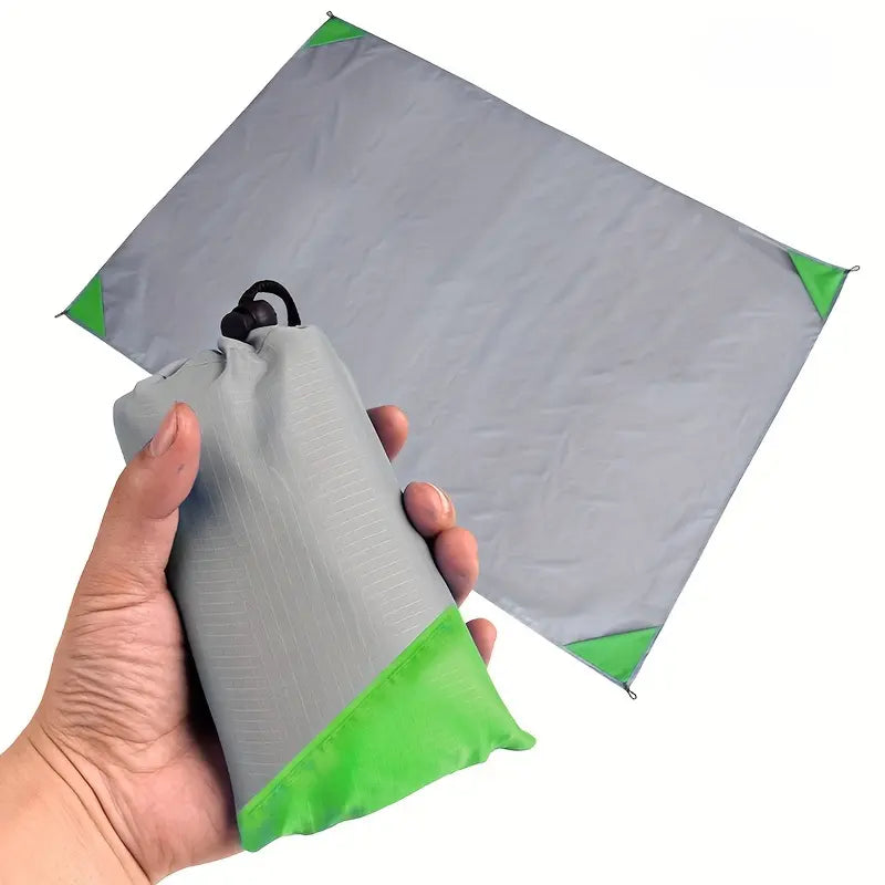 Waterproof Portable Picnic Mat Lightweight Folding Blanket for Beach Travel and Outdoor Use