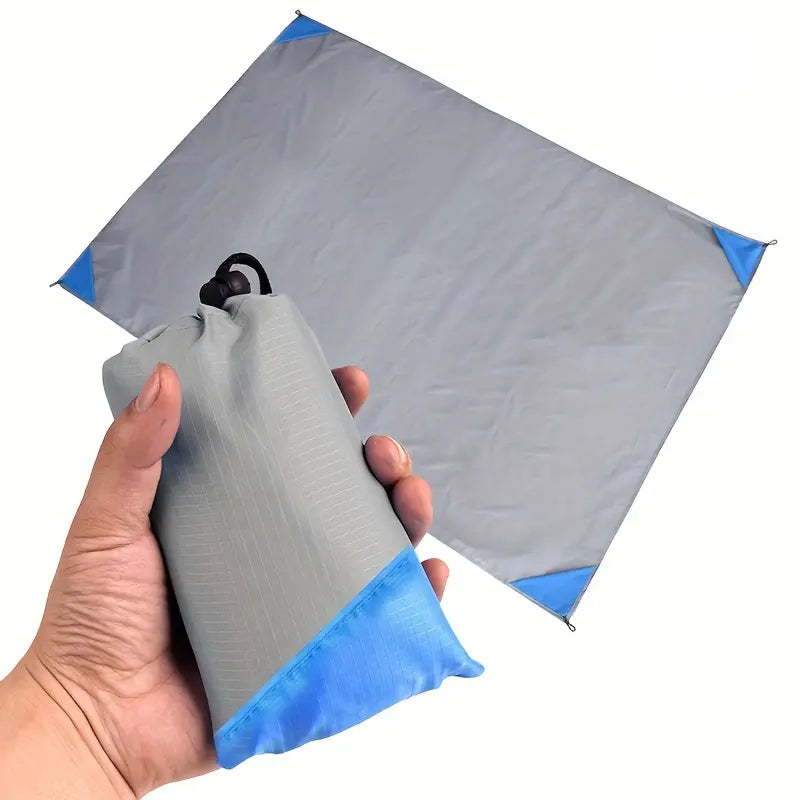Waterproof Portable Picnic Mat Lightweight Folding Blanket for Beach Travel and Outdoor Use